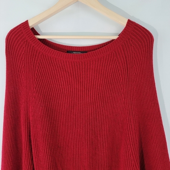 MaxMara Women's Red Crewneck Cable Knit Sweater Size M/L Cozy & Warm Valentine - Picture 3 of 8